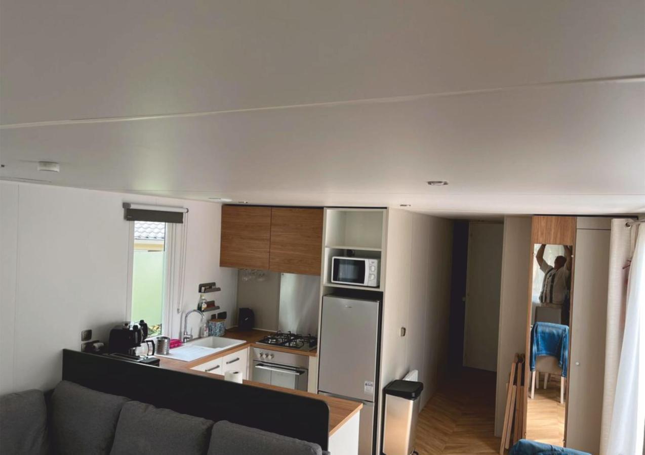 סן-ברבן-לה-פן Grand Mobile-Home 45M2 Au Calme Et Au Bord De Mer מראה חיצוני תמונה
