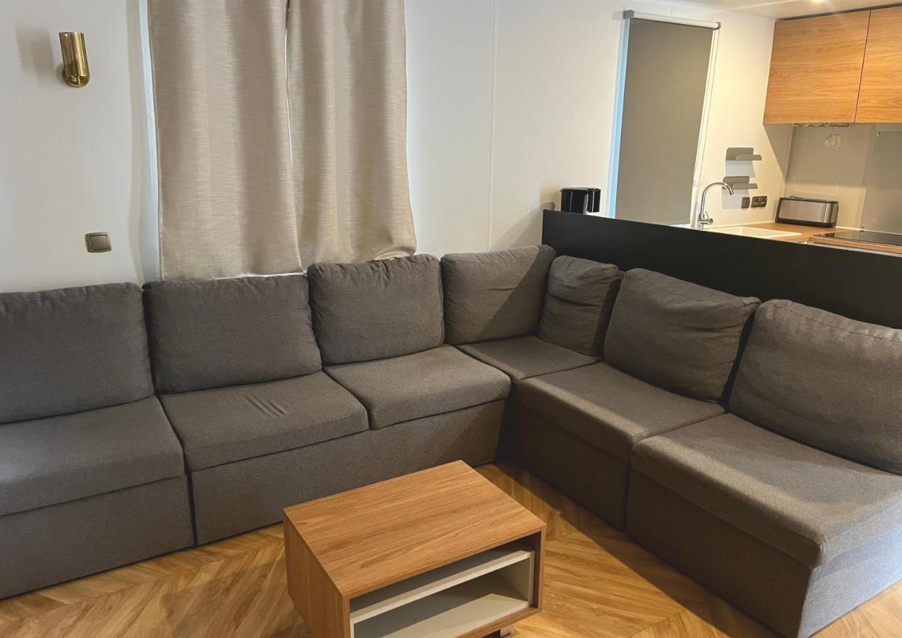 סן-ברבן-לה-פן Grand Mobile-Home 45M2 Au Calme Et Au Bord De Mer מראה חיצוני תמונה